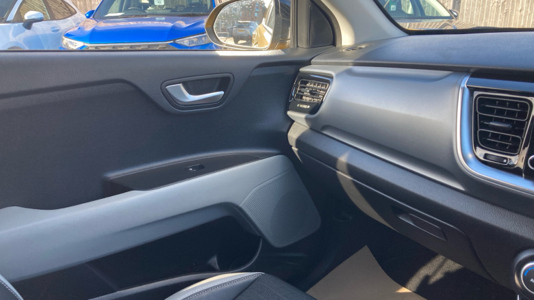 Kia Stonic 1.0T GDi 48V Connect 5dr Petrol Estate